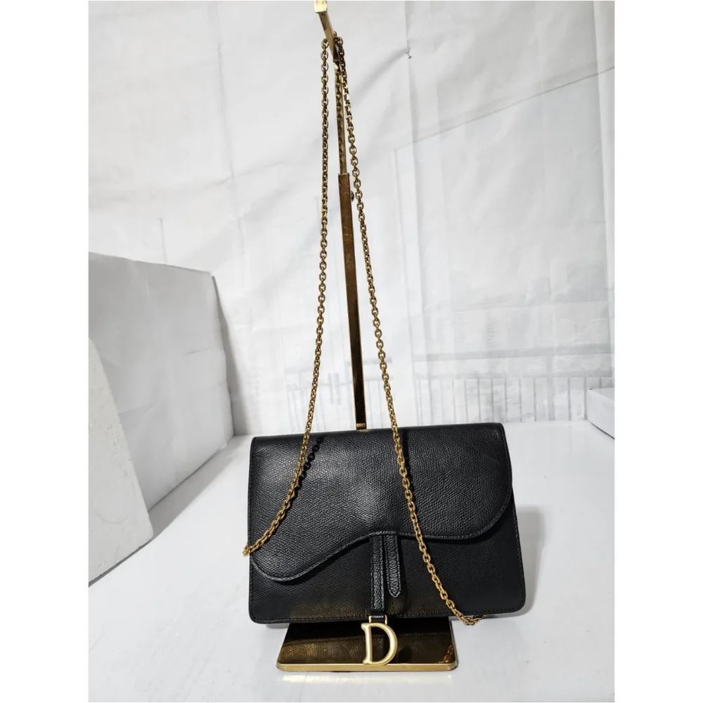 CHRISTIAN DIOR Grained Calfskin Wallet on Chain Black
